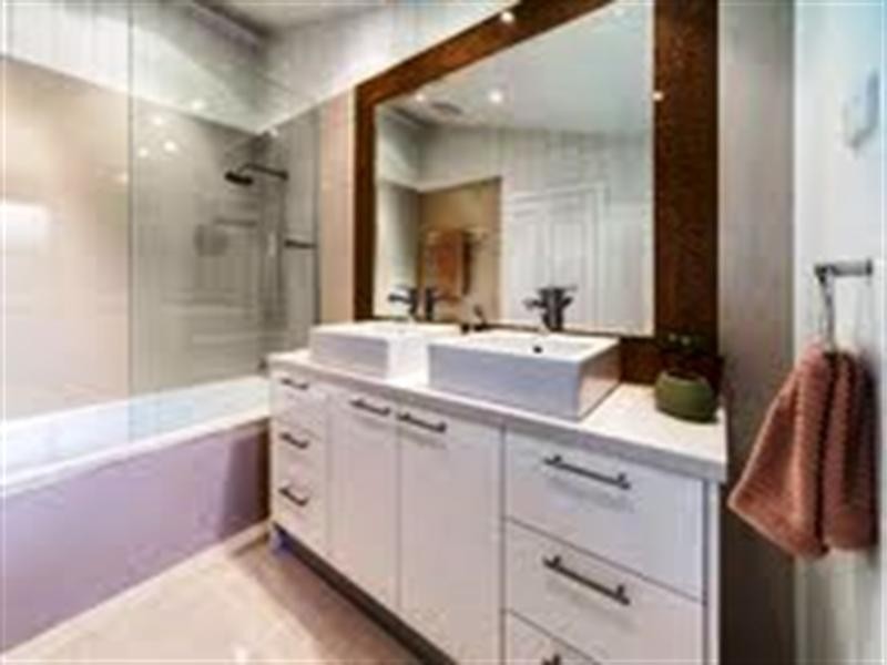 East Brisbane QLD 4169