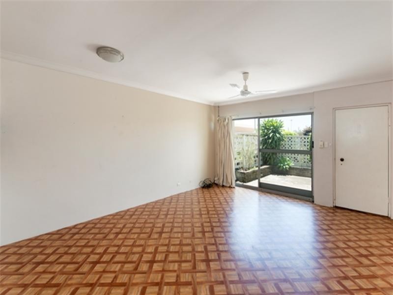 8/99 Brisbane Street, Bulimba QLD 4171