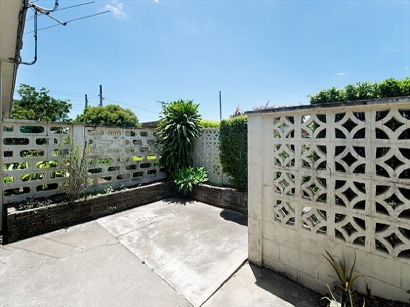 8/99 Brisbane Street, Bulimba QLD 4171