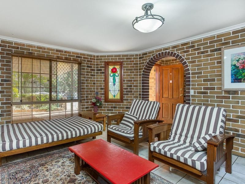 36 Edgar Street, East Brisbane QLD 4169