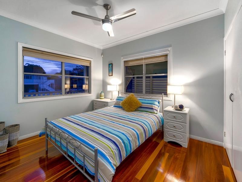 116 Dahlia Street, Cannon Hill QLD 4170