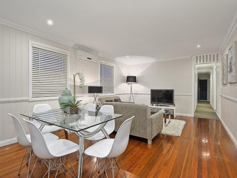 11 Caswell Street, East Brisbane QLD 4169