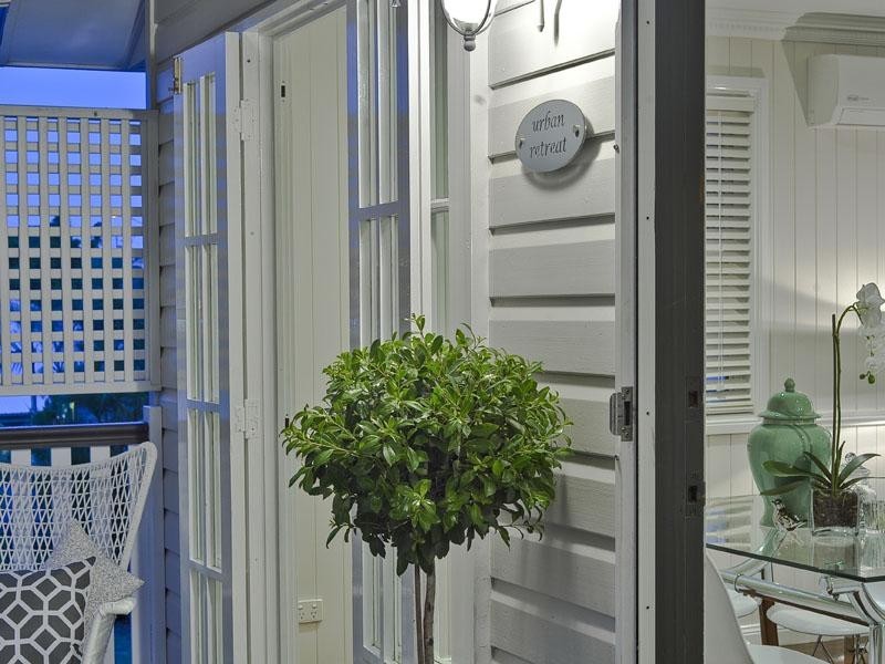 11 Caswell Street, East Brisbane QLD 4169