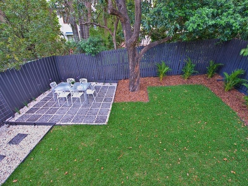 11 Caswell Street, East Brisbane QLD 4169