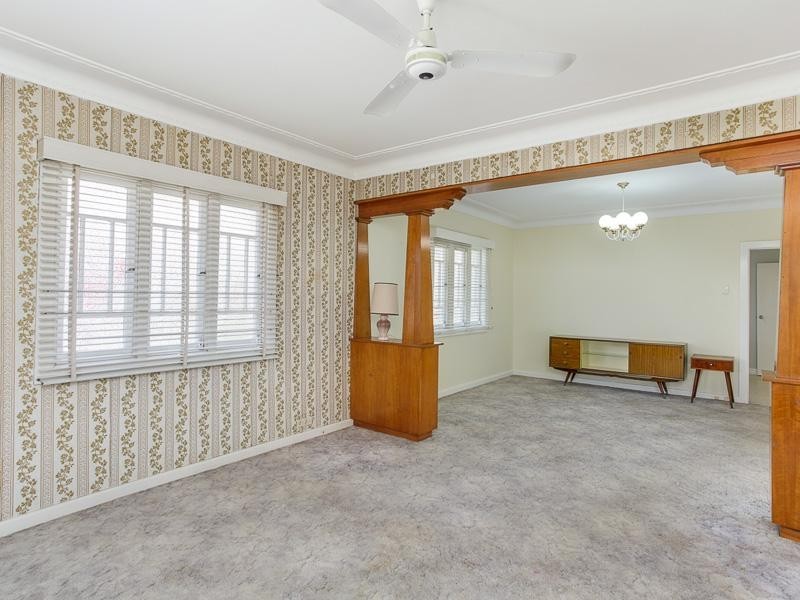 105 Erica Street, Cannon Hill QLD 4170