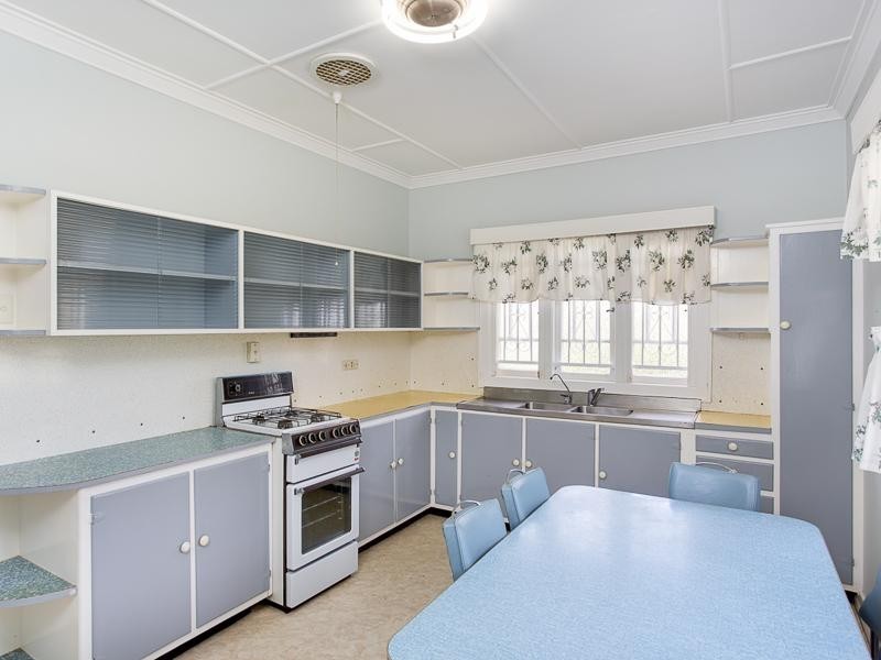 105 Erica Street, Cannon Hill QLD 4170