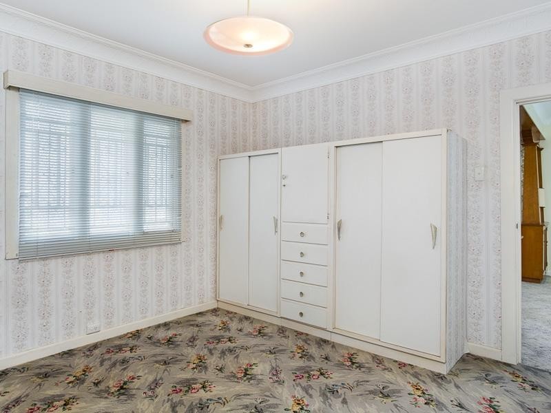 105 Erica Street, Cannon Hill QLD 4170