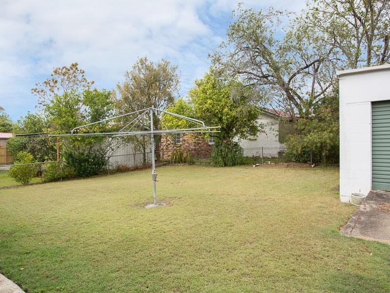 105 Erica Street, Cannon Hill QLD 4170