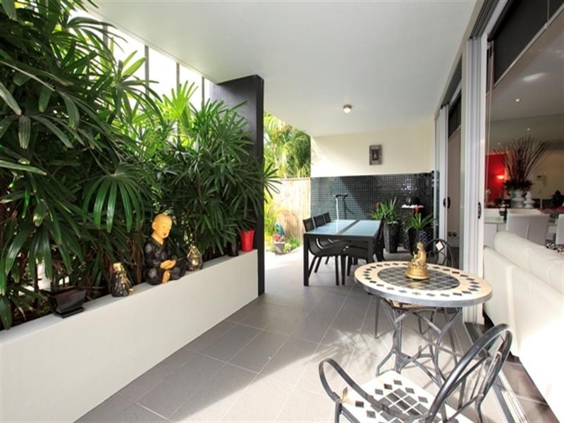 1/48 Addison Avenue, Bulimba QLD 4171