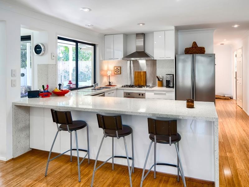 129 Coutts Street, Bulimba QLD 4171