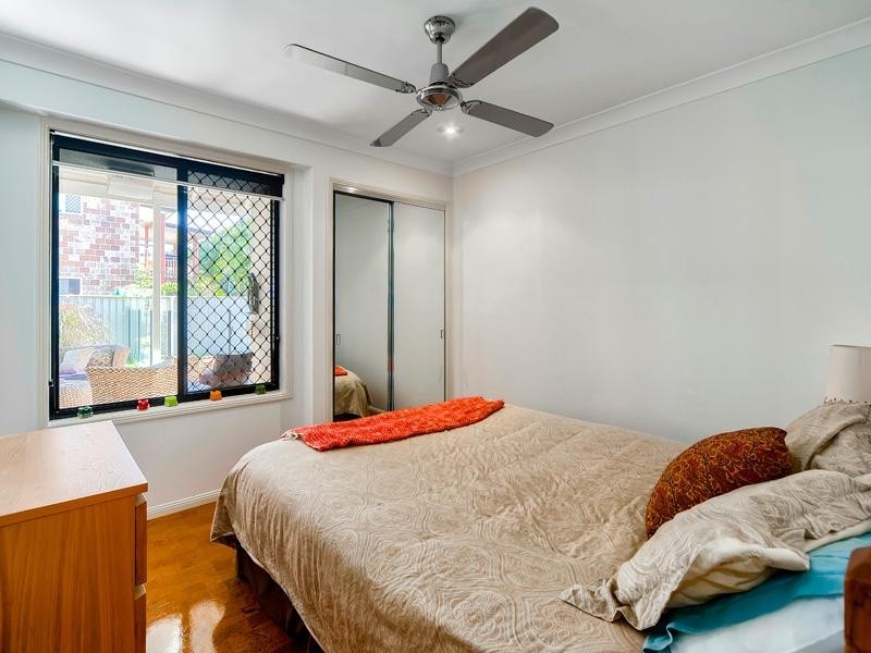129 Coutts Street, Bulimba QLD 4171