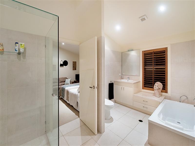 101 Geldart Road, Chandler QLD 4155