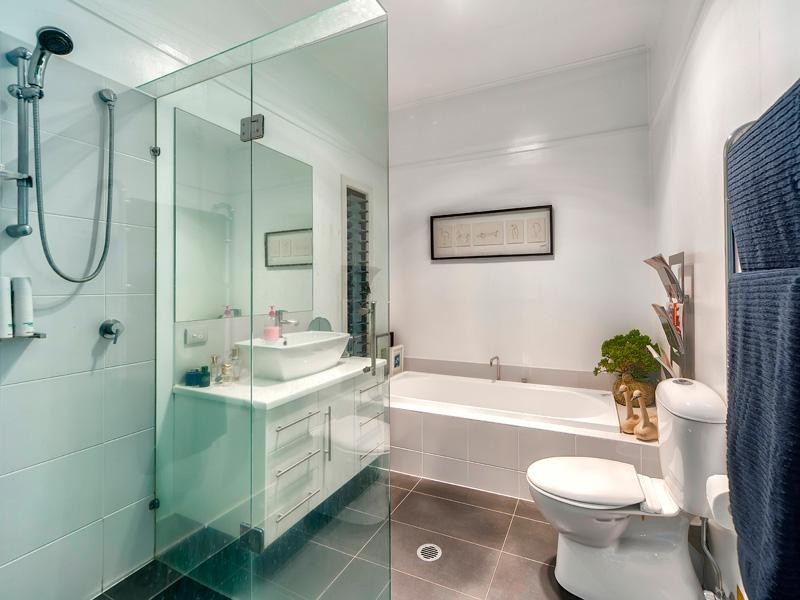 147 Mowbray Terrace, East Brisbane QLD 4169