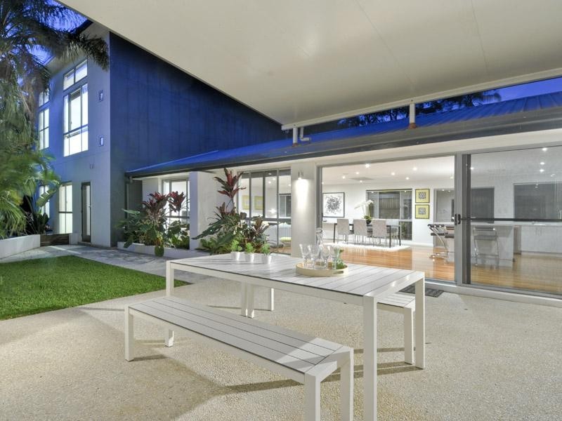 35 Picasso Street, Carina QLD 4152