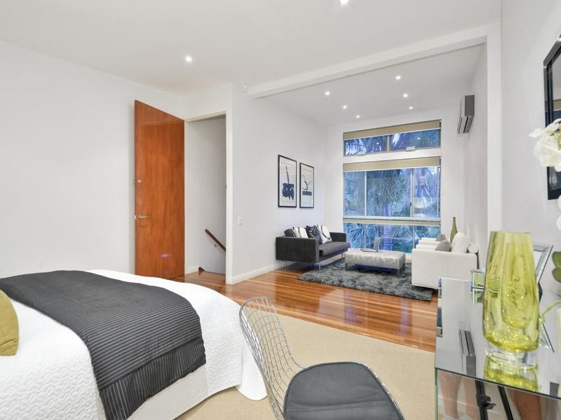 35 Picasso Street, Carina QLD 4152