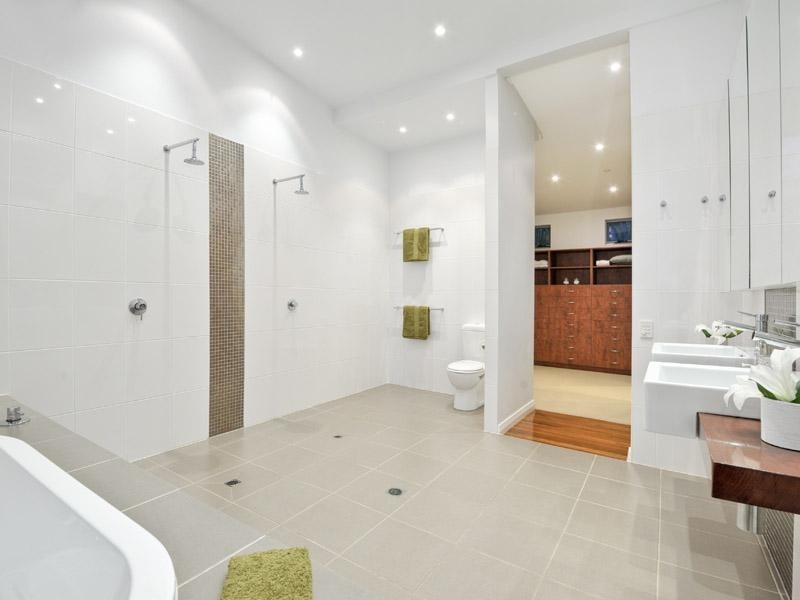 35 Picasso Street, Carina QLD 4152