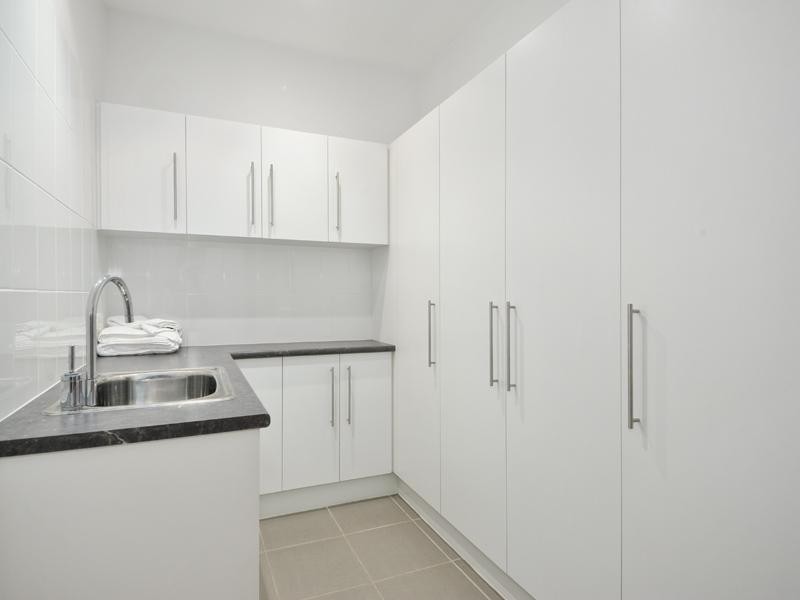 35 Picasso Street, Carina QLD 4152