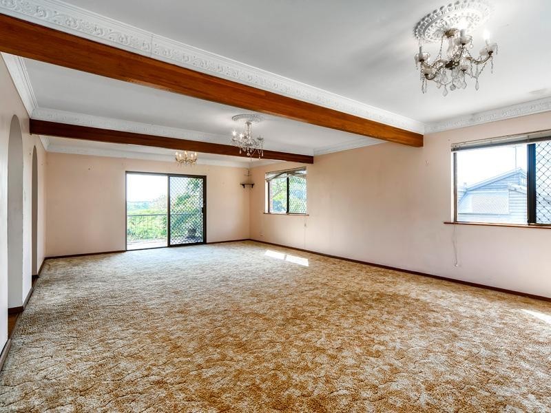 8 Cotswold Street, Carina QLD 4152