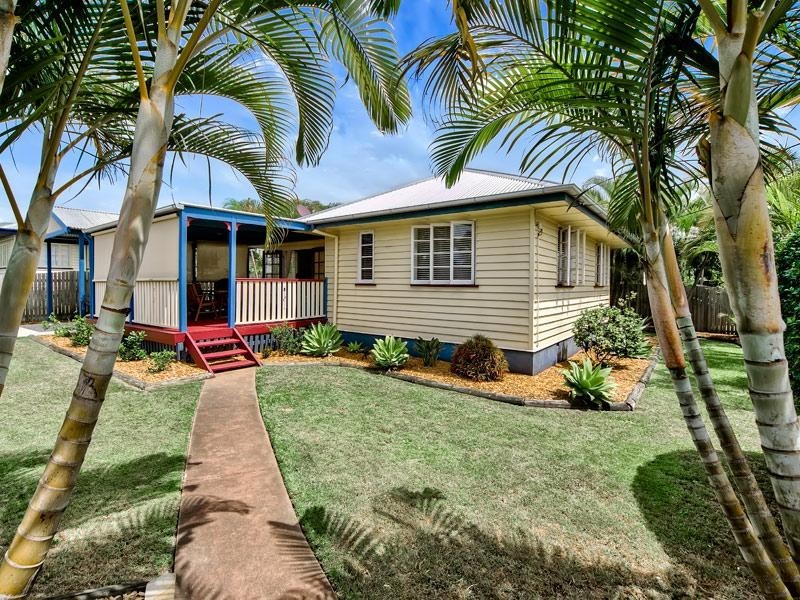 1 Dorothea Street, Cannon Hill QLD 4170