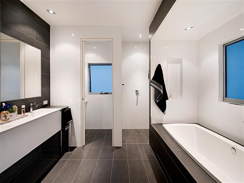 69 Smallman Street, Bulimba QLD 4171