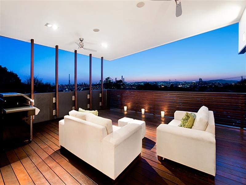 35 Wambool Street, Bulimba QLD 4171