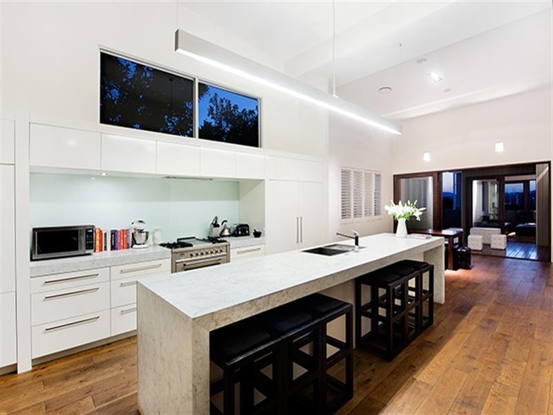 35 Wambool Street, Bulimba QLD 4171