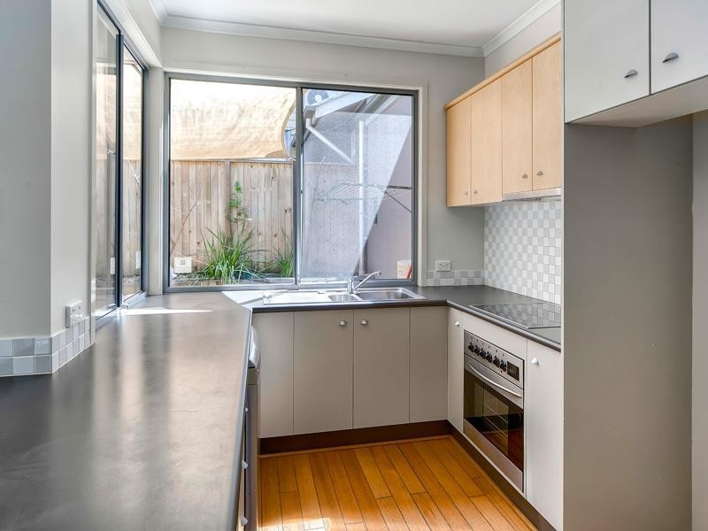 26 Jenolan Avenue, Hawthorne QLD 4171