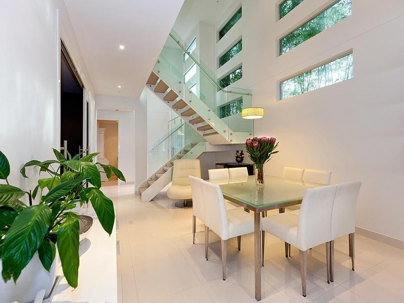 69 Gordon Street, Hawthorne QLD 4171