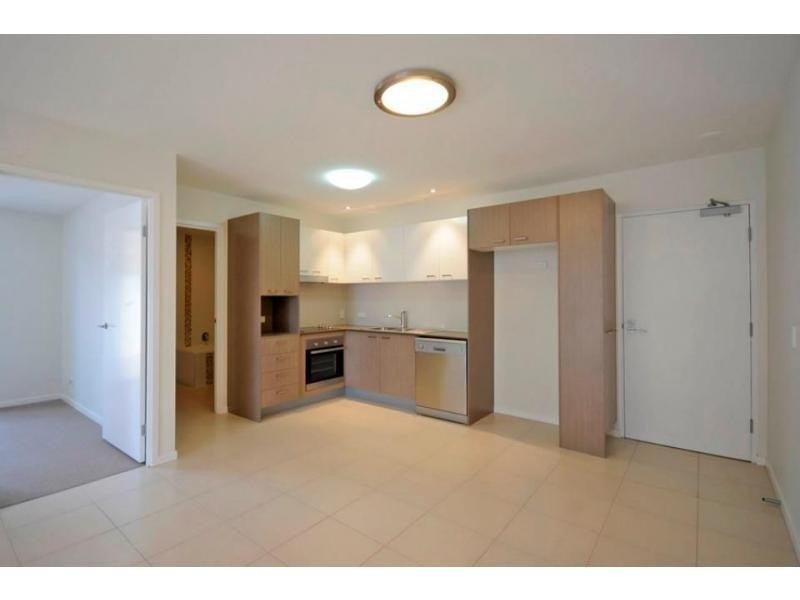 6/11 Riding Road, Hawthorne QLD 4171