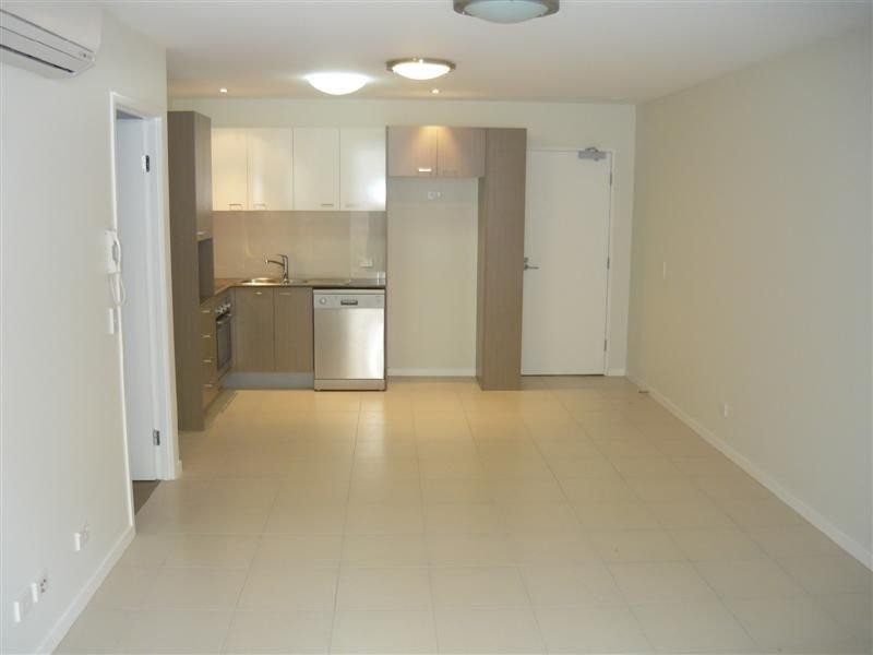 6/11 Riding Road, Hawthorne QLD 4171