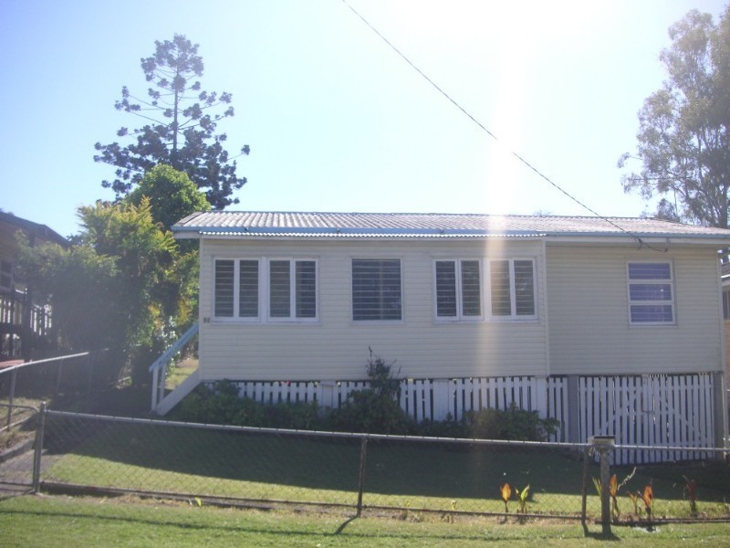 42 Third Street, Camp Hill QLD 4152