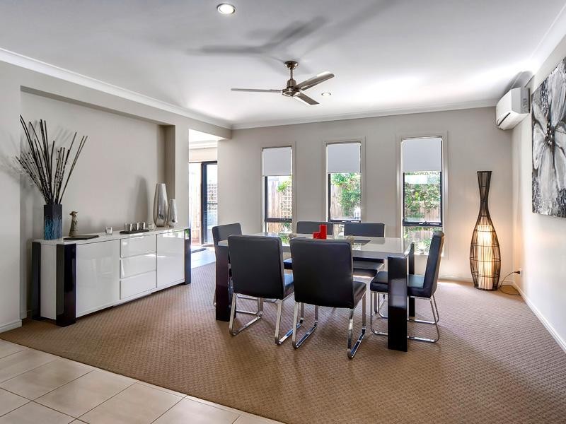 16 Feathertail Place, Gumdale QLD 4154