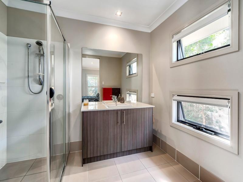 16 Feathertail Place, Gumdale QLD 4154