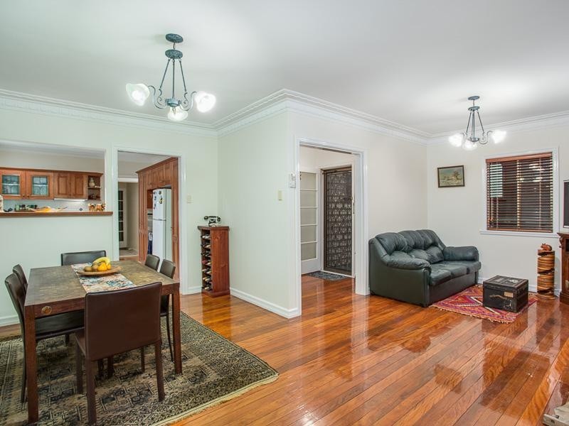 62 Coventry Street, Hawthorne QLD 4171