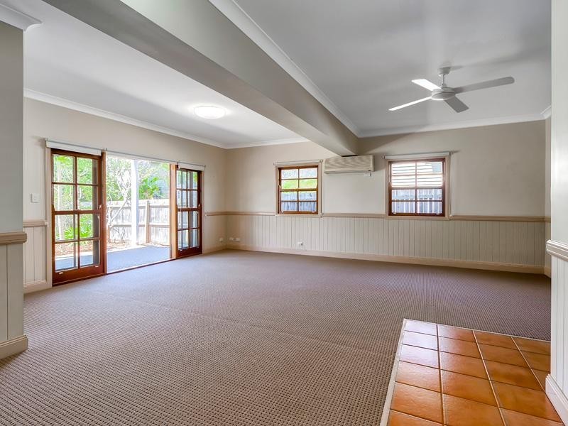 47 Leura Avenue, Hawthorne QLD 4171