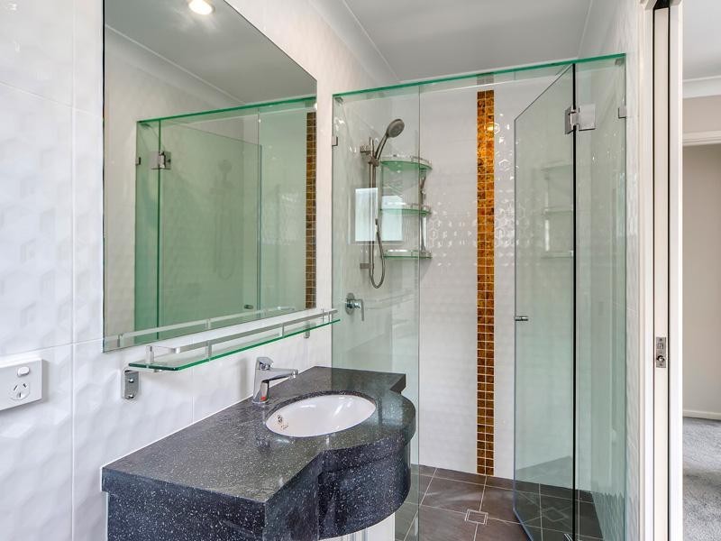 1/143-145 Baringa Street, Morningside QLD 4170