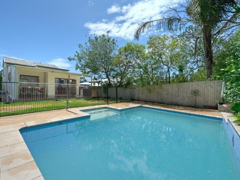 57 Dahlia Street, Cannon Hill QLD 4170