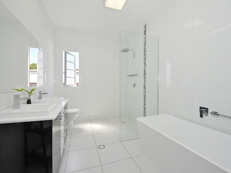 57 Dahlia Street, Cannon Hill QLD 4170