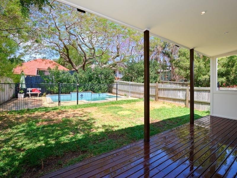 57 Dahlia Street, Cannon Hill QLD 4170