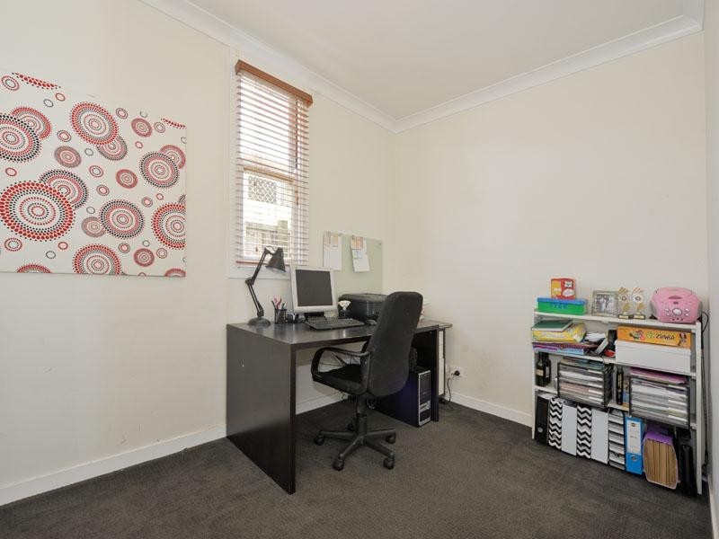 57 Dahlia Street, Cannon Hill QLD 4170