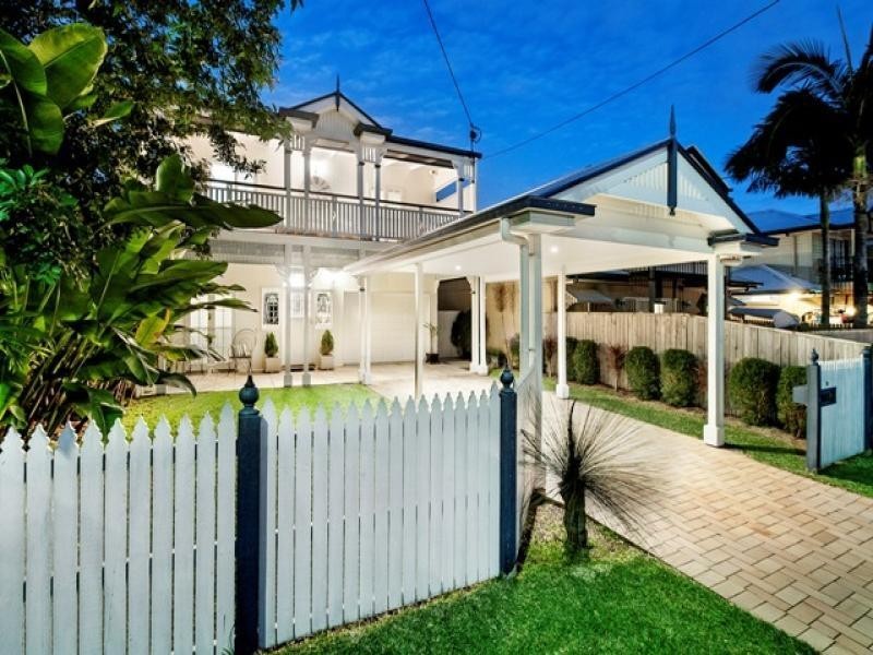 16 Cambridge Street, Bulimba QLD 4171