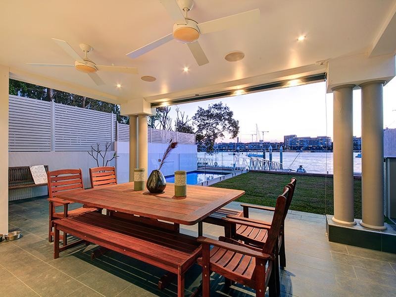 108 Quay Street, Bulimba QLD 4171