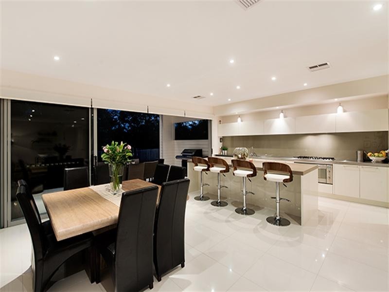 65 Temple Street, Coorparoo QLD 4151