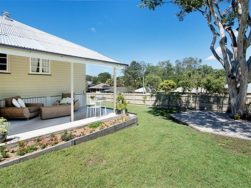 4 Corfield Street, Carina QLD 4152