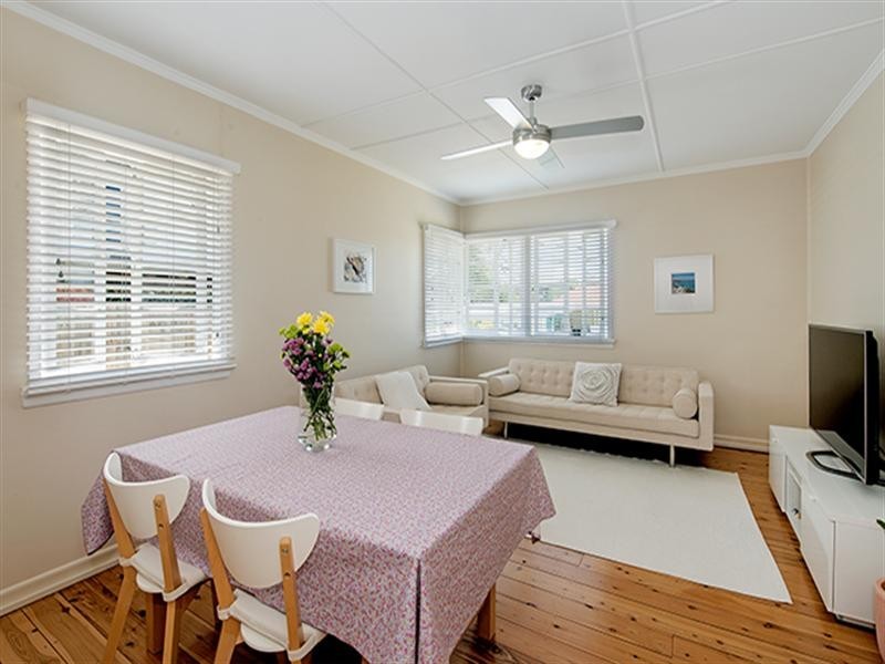 4 Corfield Street, Carina QLD 4152