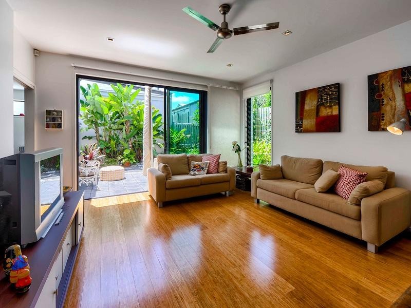 7 Ebb Court, Bulimba QLD 4171