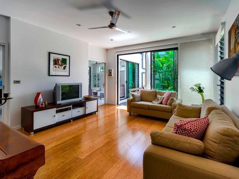 7 Ebb Court, Bulimba QLD 4171