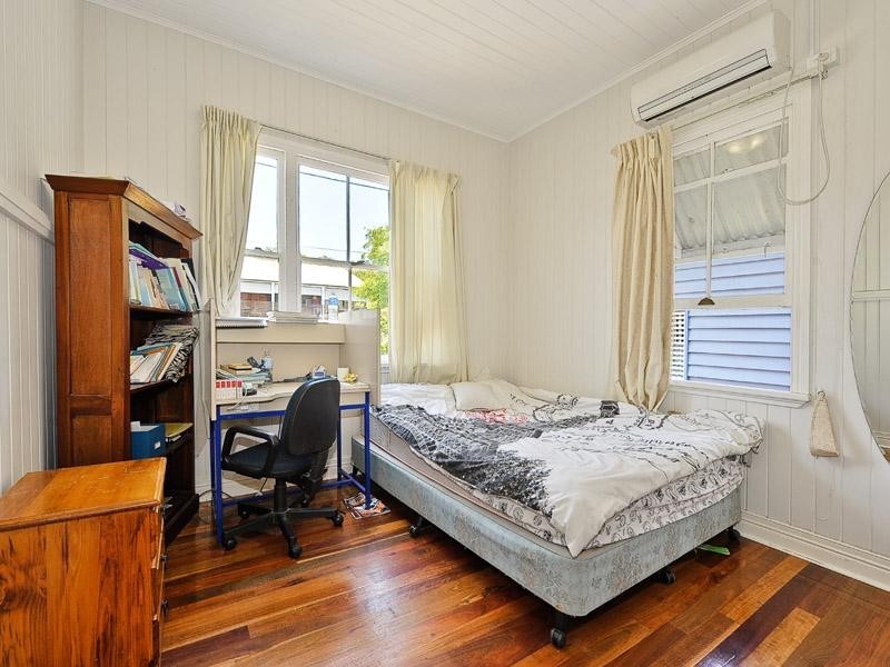 3 Caroline Street, Annerley QLD 4103