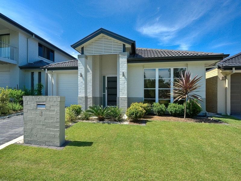 4 Diamantina Crescent, Fitzgibbon QLD 4018