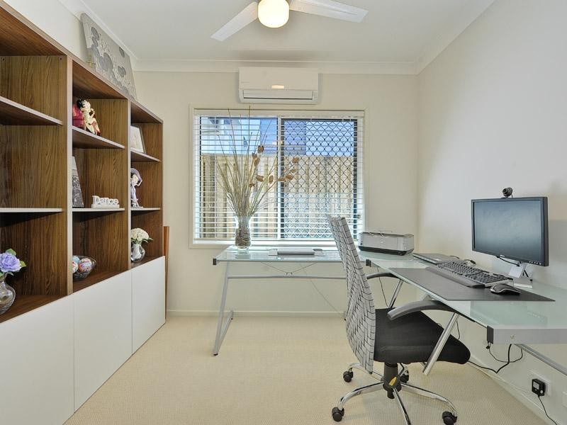 4 Diamantina Crescent, Fitzgibbon QLD 4018